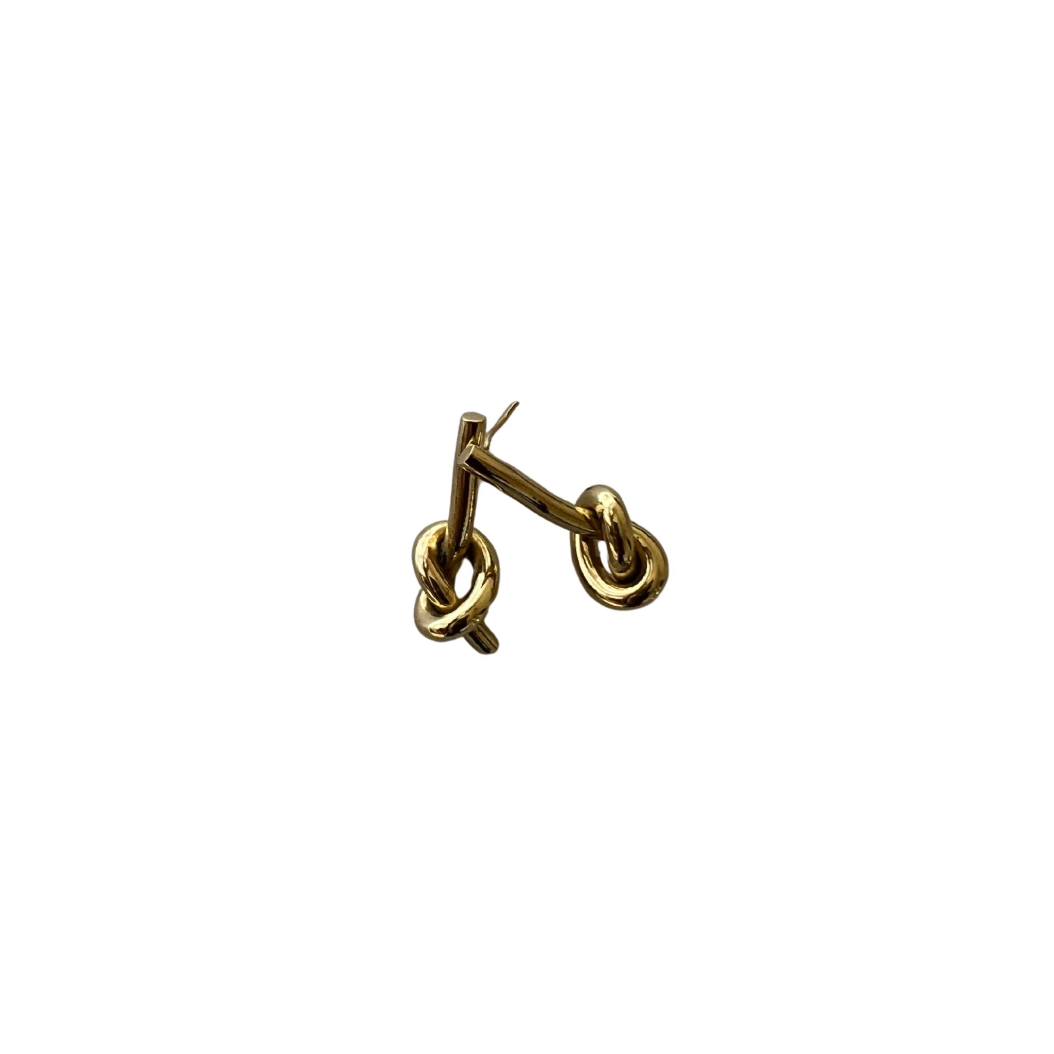 Brass Knot Post Earrings | Tatu